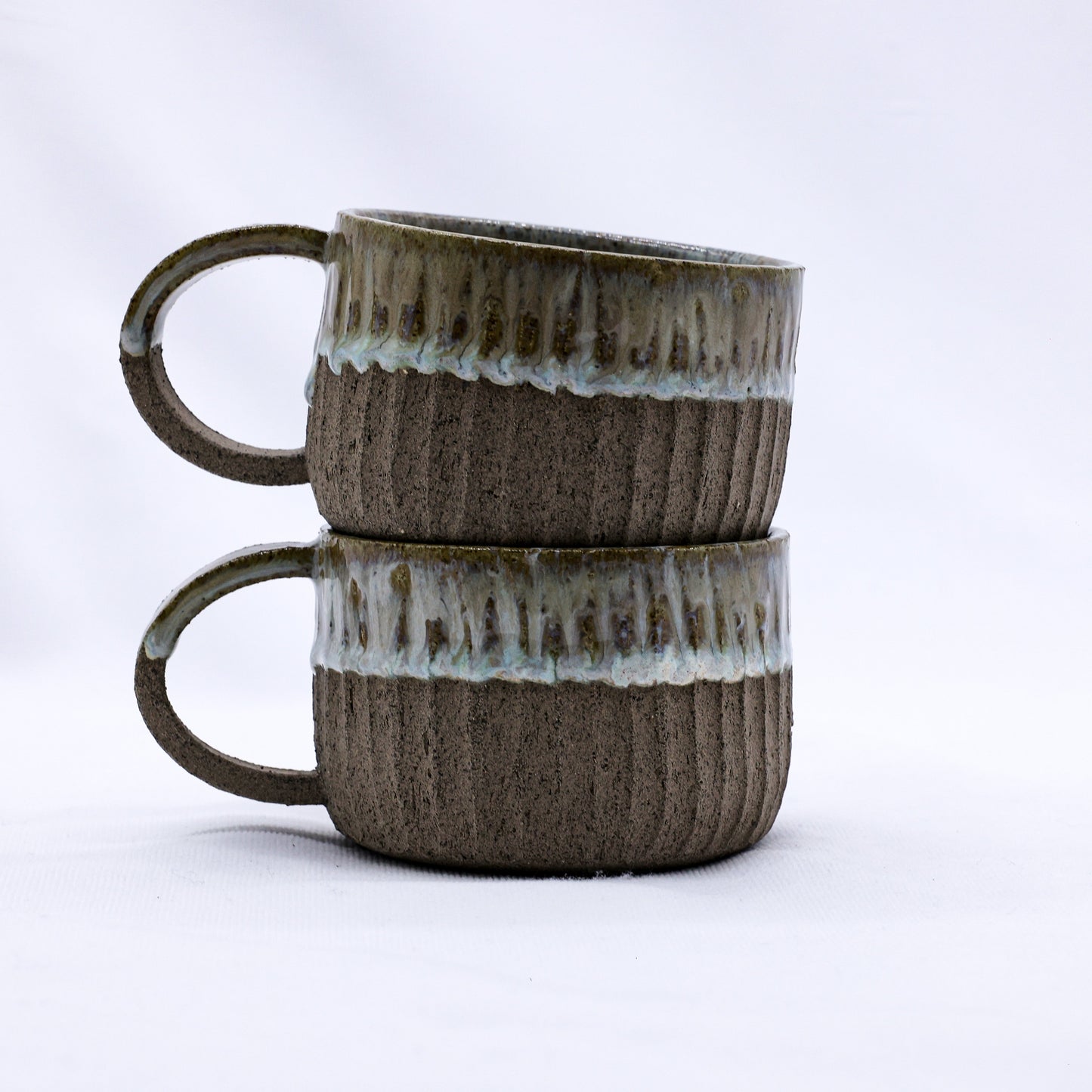 Beige Arte Handmade Ceramic Smoked Grey Stoneware Mug